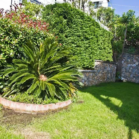 Apartment Elisabetta 100 Mq Con Vista Mare E Parcheggio Pietra Ligure